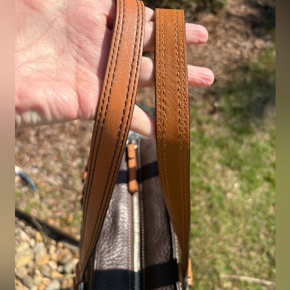 Coach Chelsea Brown Leather Tote EUC - Picture 9 of 10